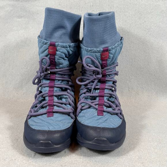 Rare Nike Roshe Run Hi Sneaker Winter Boots SAMPLE Womens Size 7 - Picture 3 of 11
